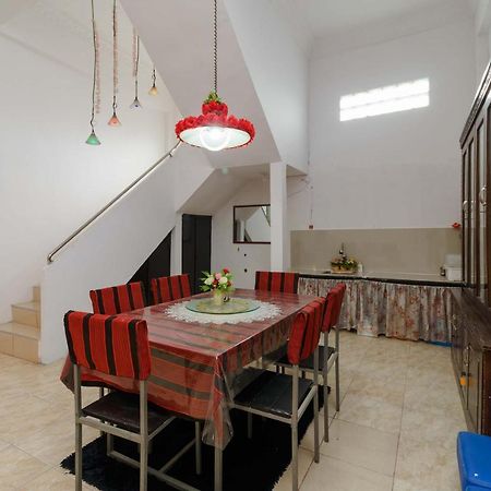 Reddoorz Syariah Near Museum Tsunami Aceh 2 Geutieue Dış mekan fotoğraf